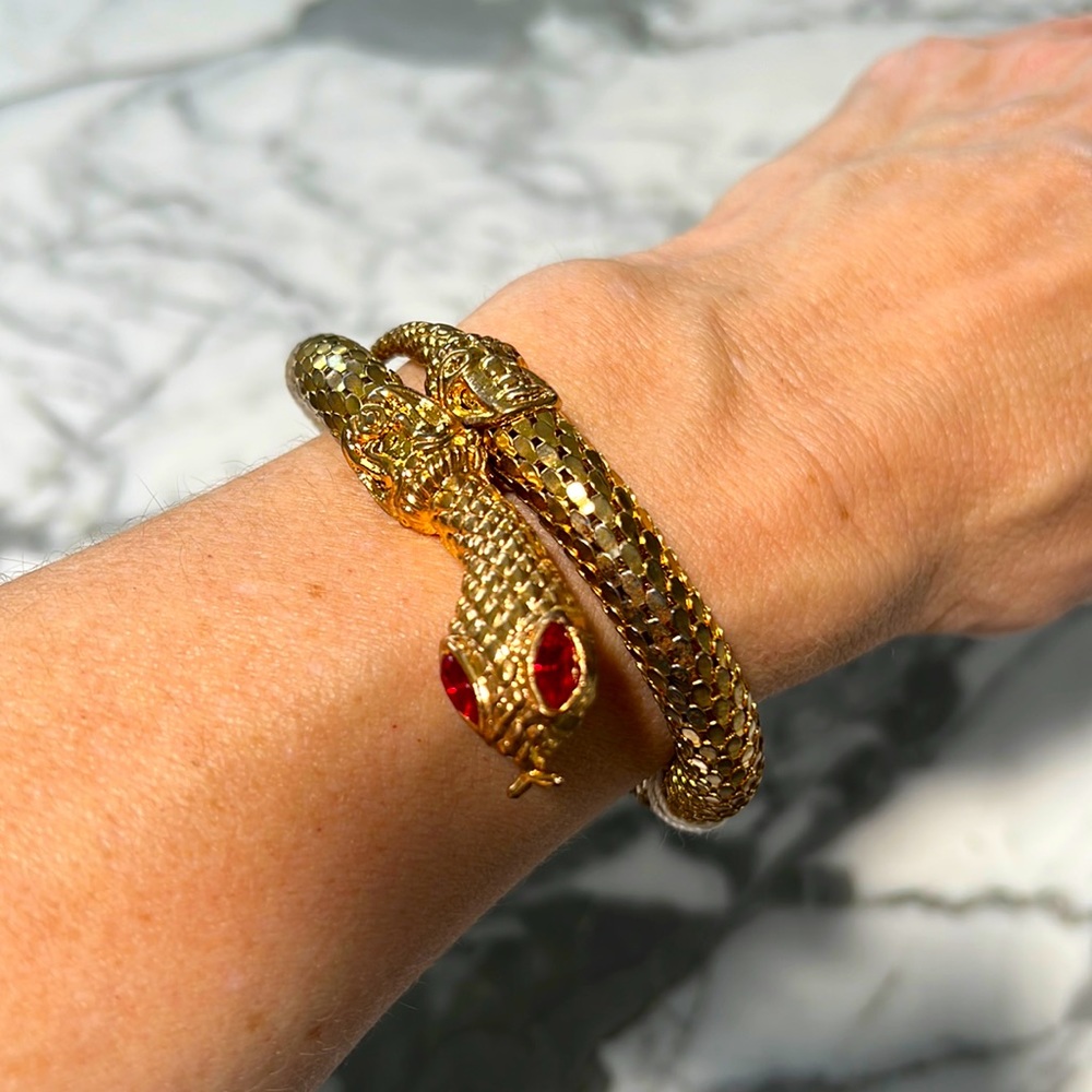 Snake bracelet gold mesh bracelet